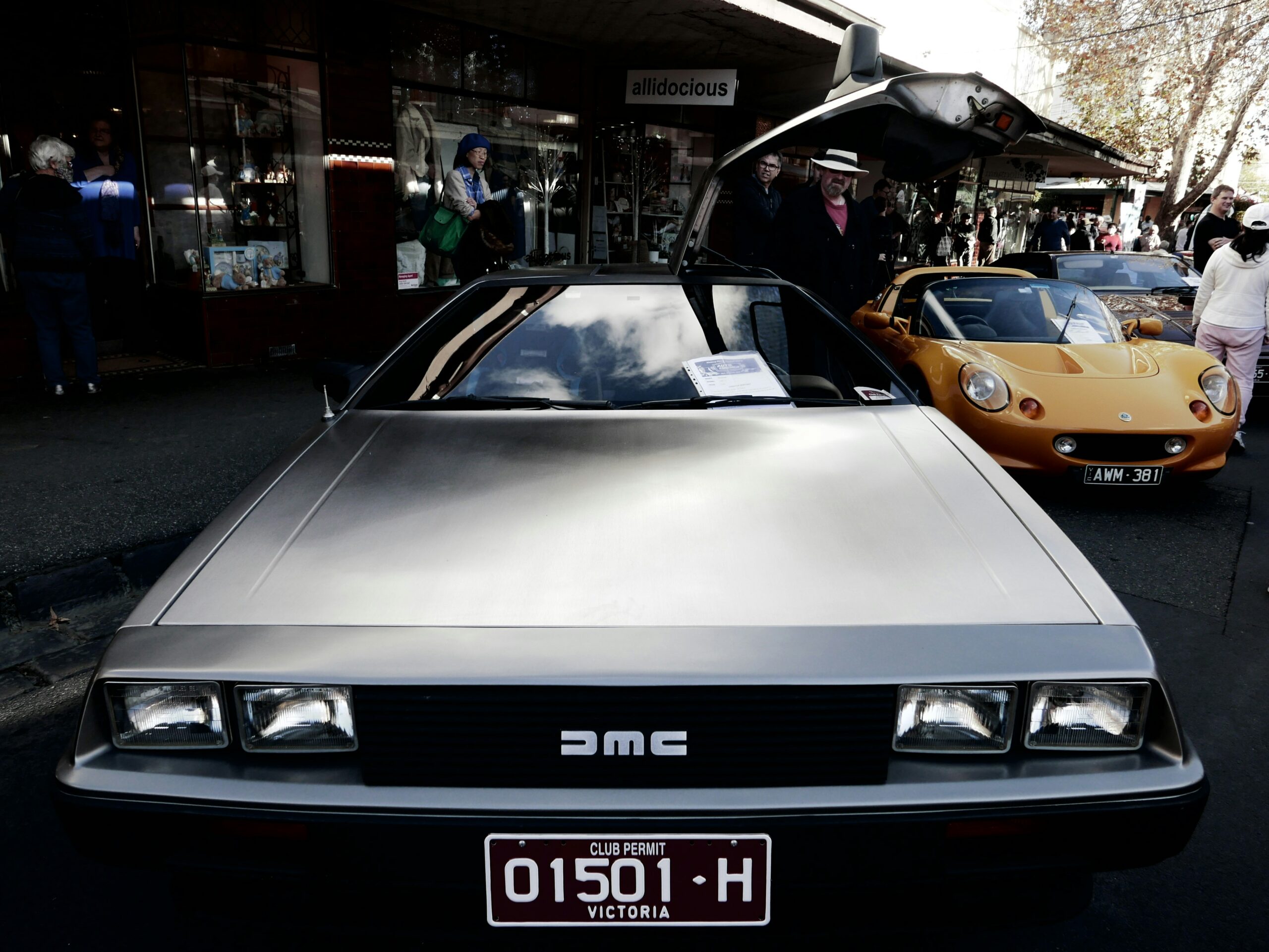 DeLorean DMC-12 showing its unpainted brushed stainless steel body panels